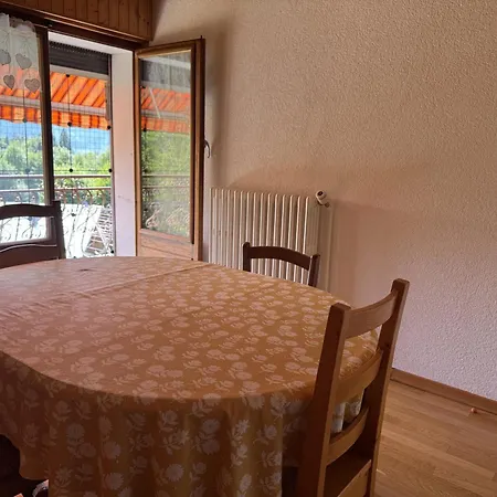 Central, Parking Prive - 6 Pers. - Fr-1-836-83